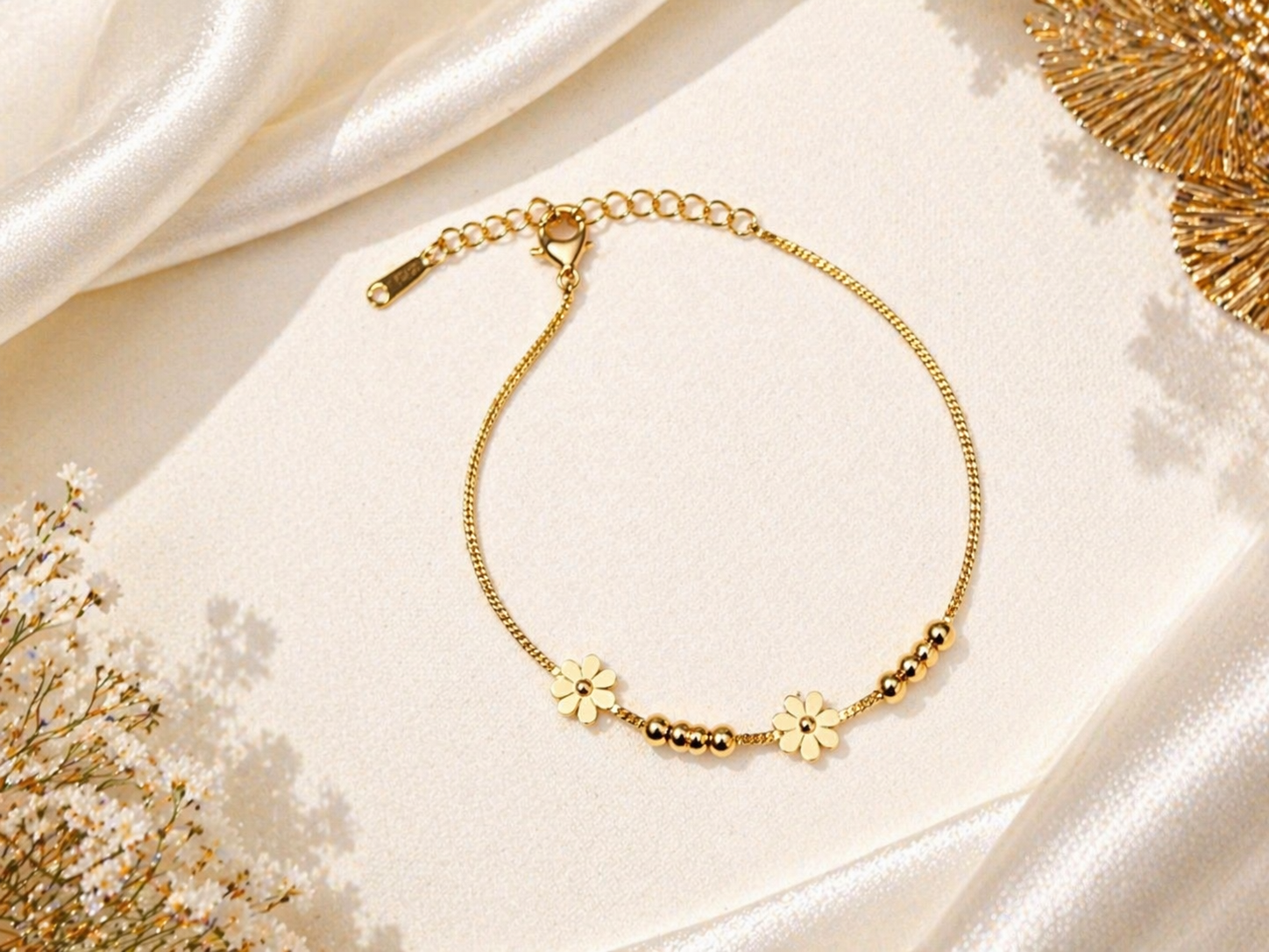 Love Anklet in Gold-Finish