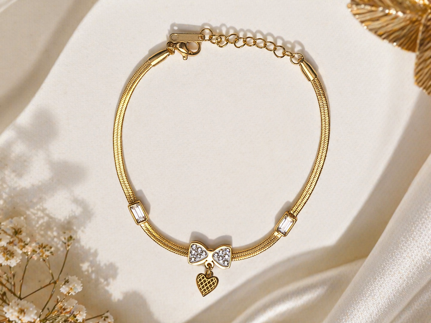 Lover's knot bracelet